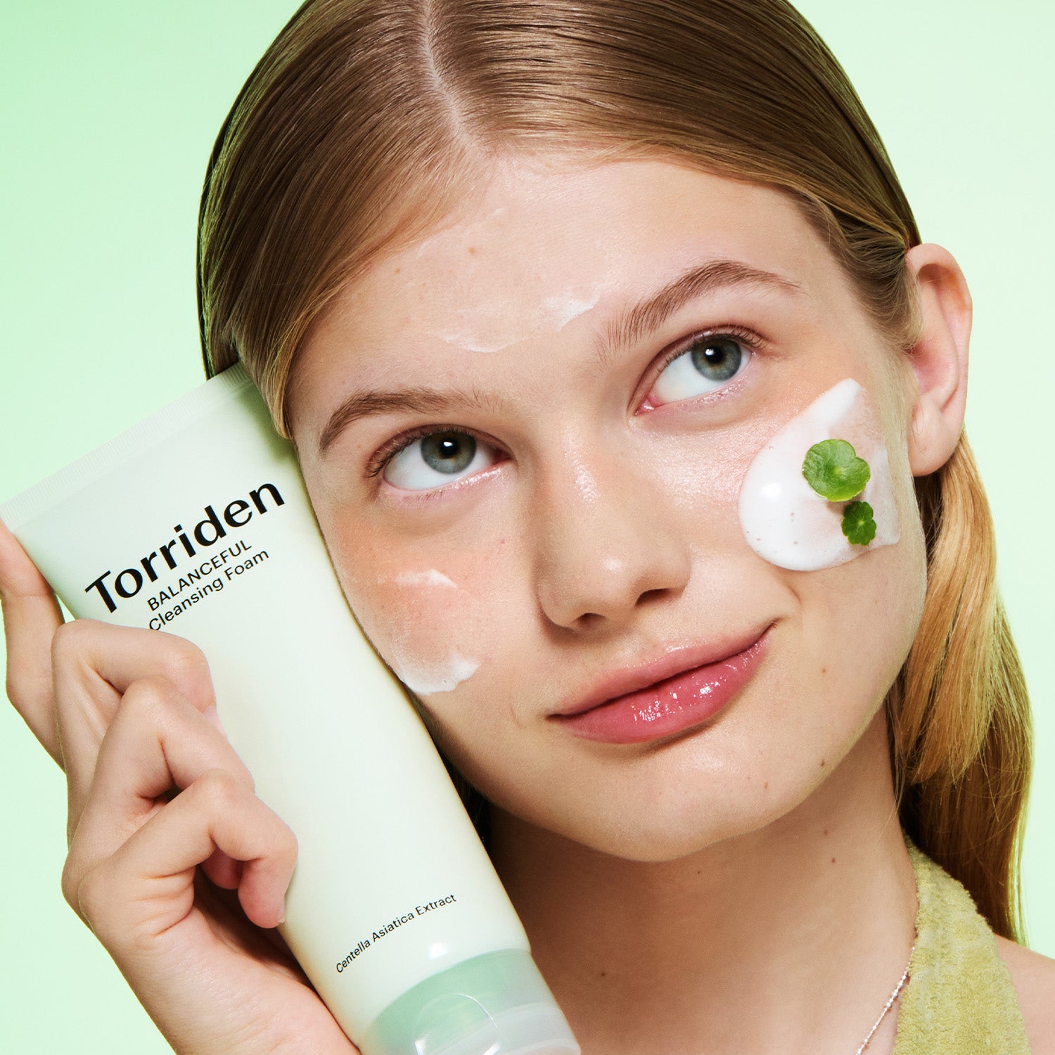 BALANCEFUL Cleansing Foam - Torriden