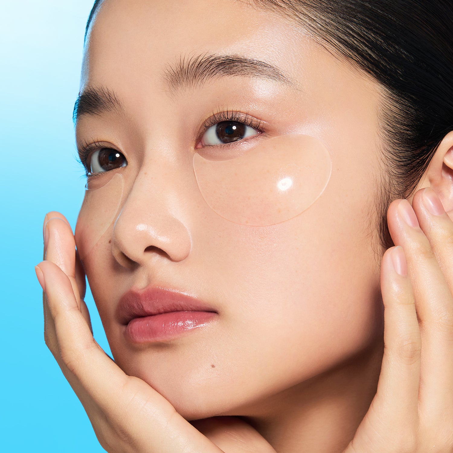 DIVE IN Hydra-Glow Eye Patch